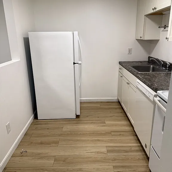 707 Bedford St #3 — Photo 2