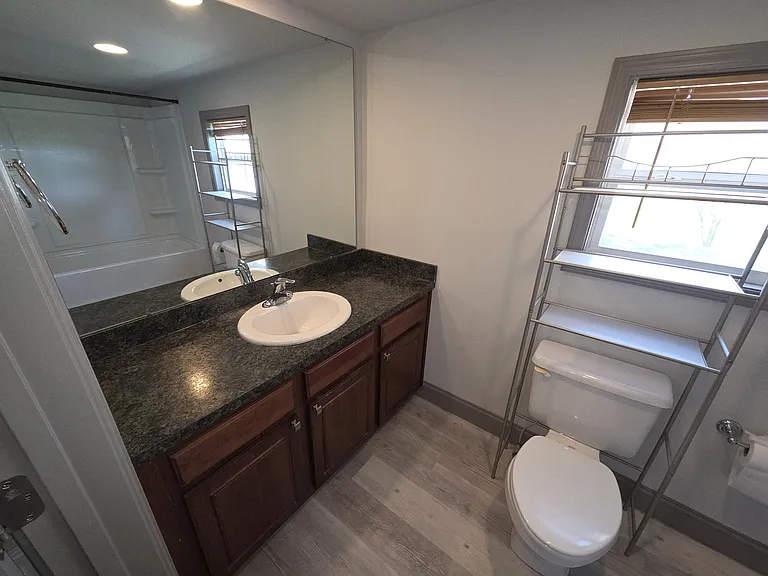 2nd Bathroom