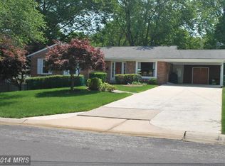 914 Clintwood Dr, Silver Spring, MD 20902