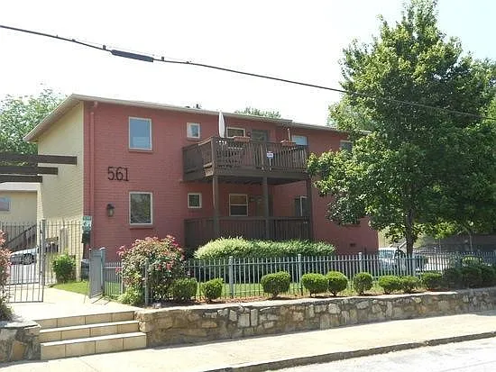 561 Formwalt St SW Unit 7 photo 1