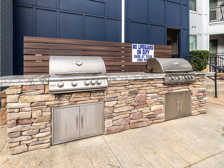 South Ridge — Photo 18
