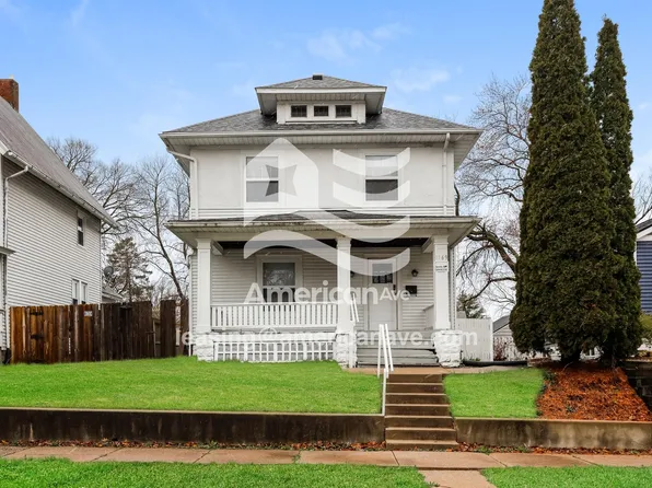 1169 26th St #A, Moline, IL 61265