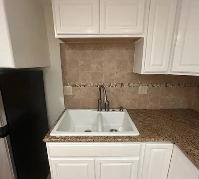 Kitchen sink