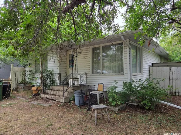 400 Cornwall STREET, Regina, SK S4R 2G8