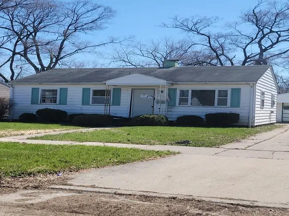 2220 Ledyard St, Saginaw, MI 48601
