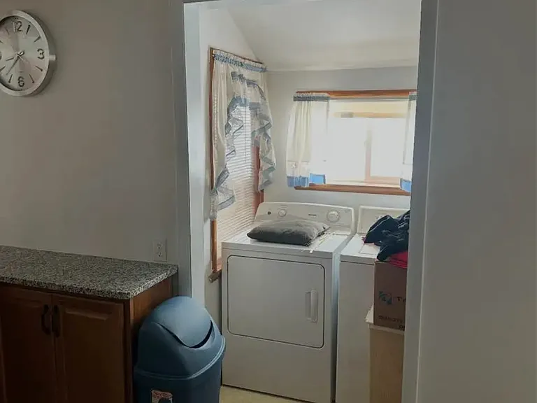 10 Phillips St — Photo 13