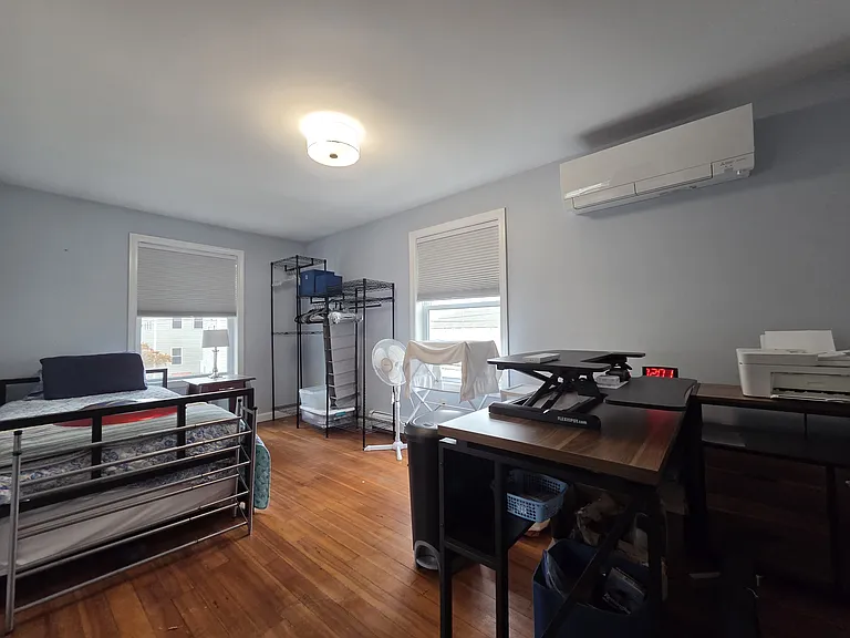 326 Long Sands Rd #B — Photo 17