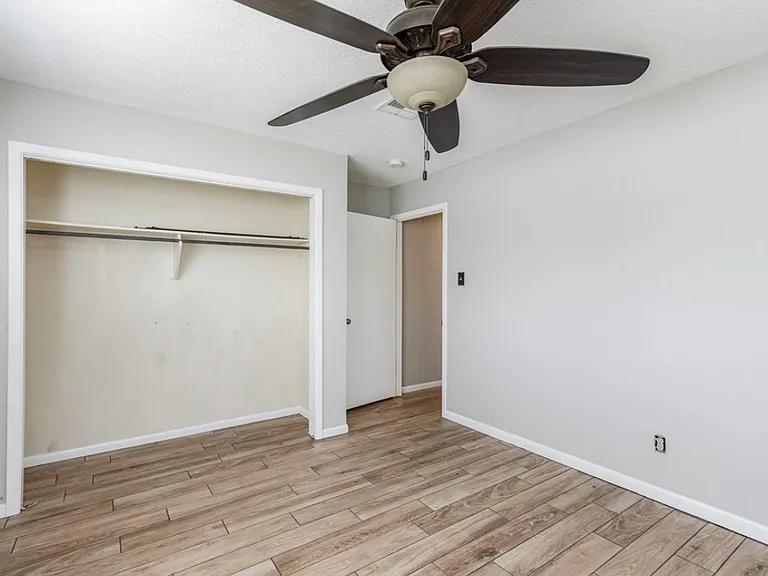 3935 Monta Dr — Photo 18