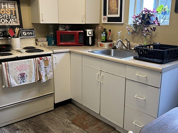 4th image of 601 Manitou Ave APT 7