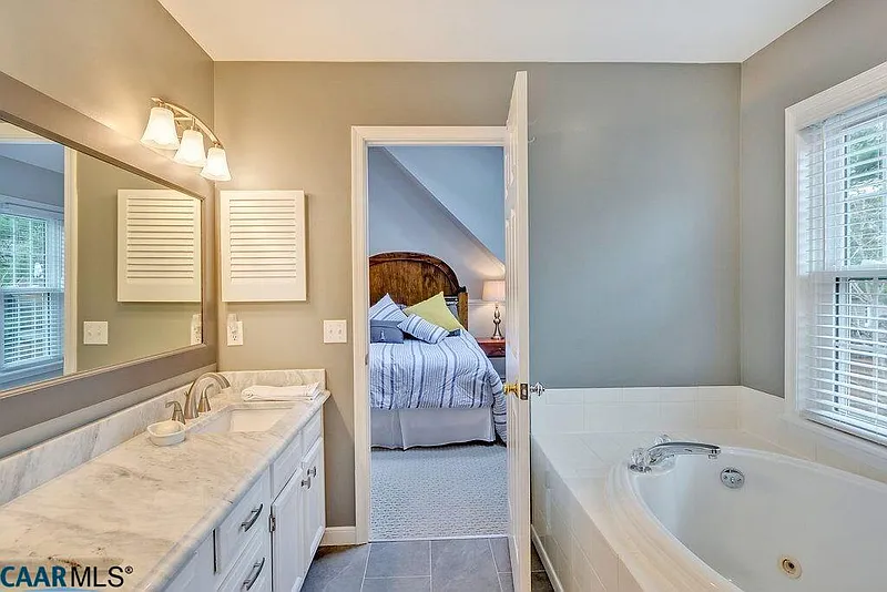 Thumbnail 16