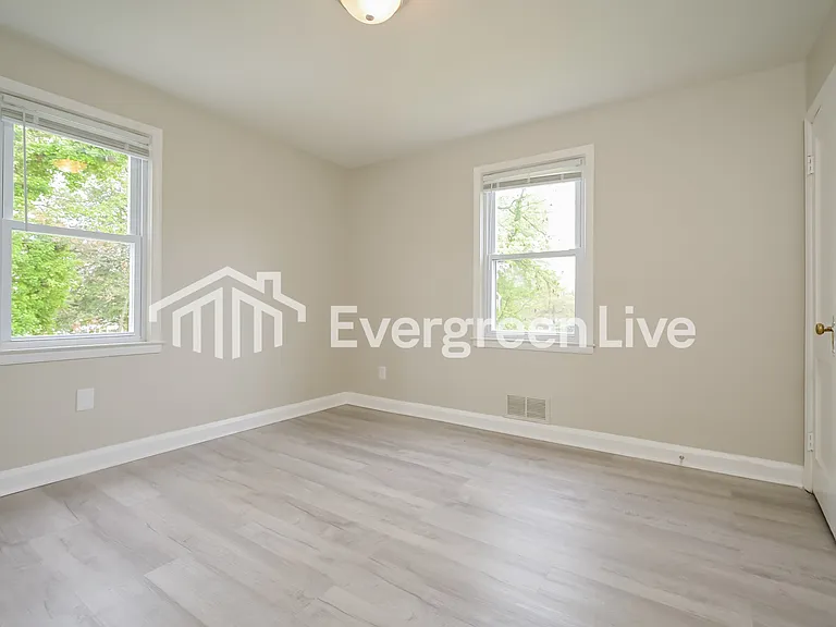 3300 Orlando Ave — Photo 13