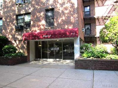 3410 75th St APT 2D, Jackson Heights, NY, 11372