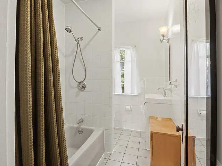 Upstairs bathroom