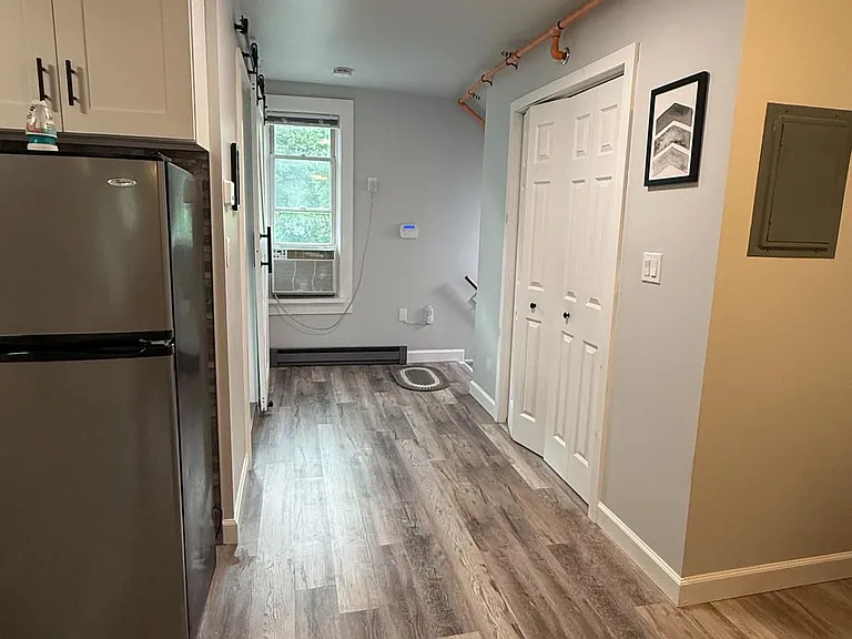 23 Lagrange Ave #2 — Photo 14