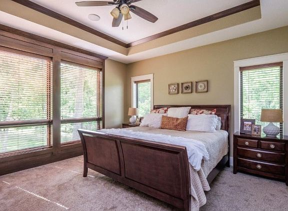 5th image of 334 Juliana Ct