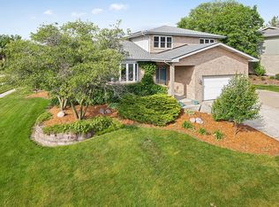 501 Wexford Dr, Lemont, IL
