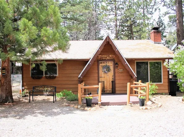 328 Wabash Ln, Sugarloaf, CA 92386
