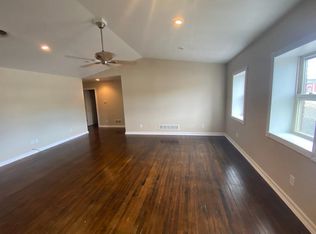 115 W Pine St APT 4, Chillicothe, IL 61523