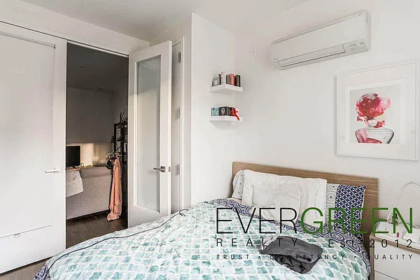 Rented by ERNY LLC | media 43