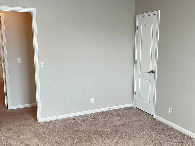 5964 S 186th Ave — Photo 22