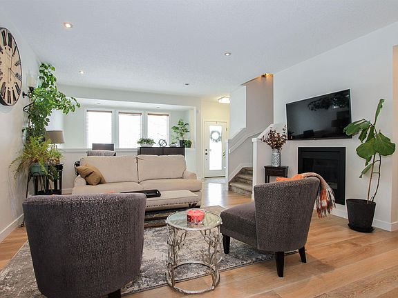 5th image of 7200 Cardinal Way SW