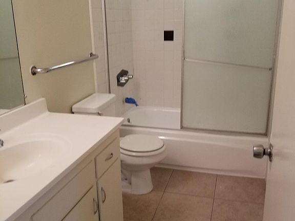 3rd image of 2027 E Evergreen St