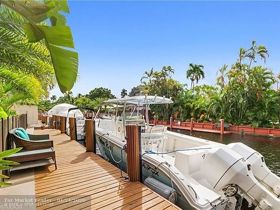 2nd image of 1718 W Las Olas Blvd