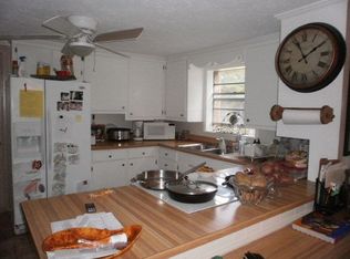 304 Magnolia Rd, Laurel, MS 39443