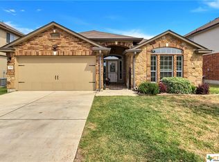 104 Flower Smith Ln, Jarrell, TX 76537