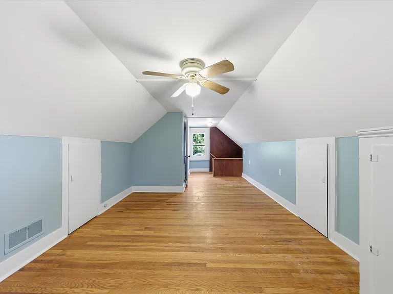 1072 Rocky Springs Rd — Photo 14