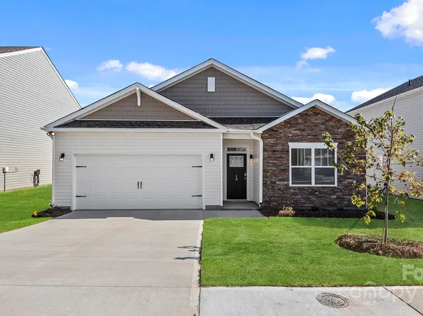 81 Ridgeview Ln #58, Mars Hill, NC 28754