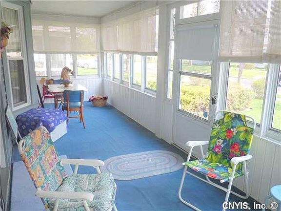 3rd image of 183 Durston Ave
