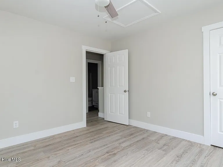 5308 Petral Ct — Photo 15