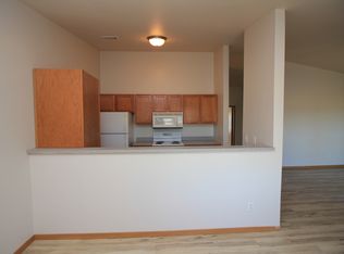 3700 S Sertoma Ave APT 2, Sioux Falls, SD 57106