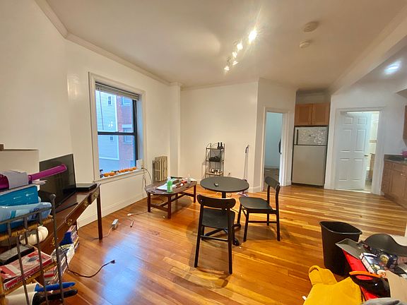 3rd image of 231 Harvard Ave APT 3A