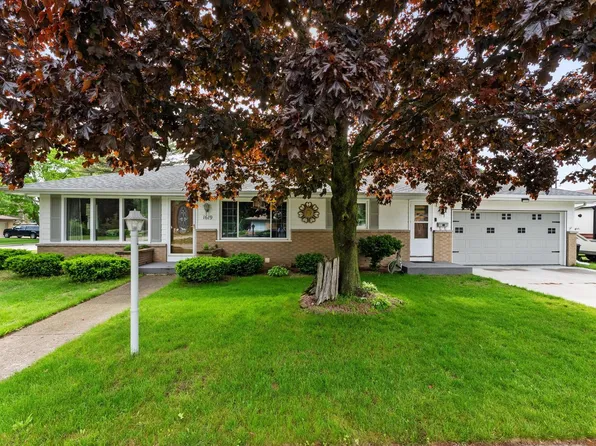 1619 Lowell STREET, Two Rivers, WI 54241