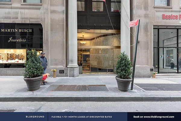 Rented by The Blueground | media 1