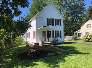 53 South St, Cromwell, CT 06416