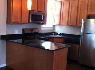1823 N Kimball Ave #2, Chicago, IL 60647