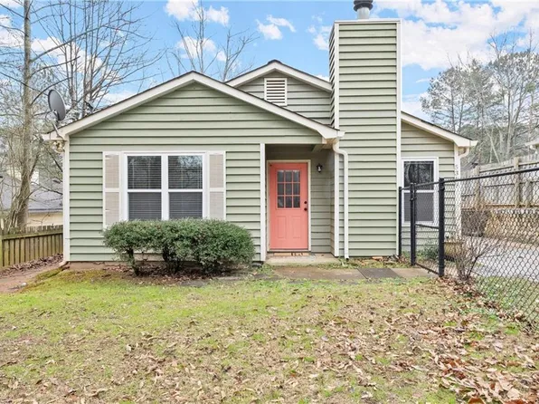 5315 Chrysler Dr, Cumming, GA 30041