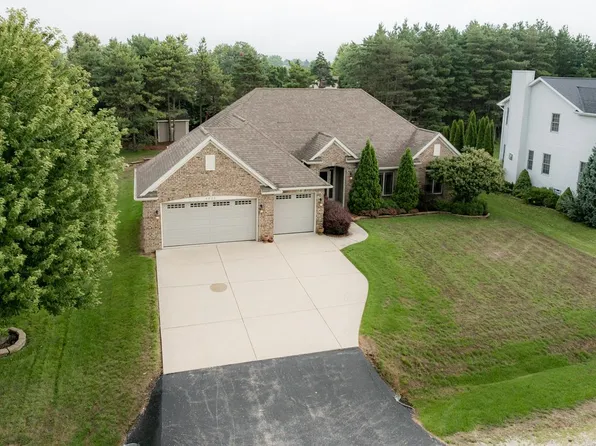 5020 Pine Tree CIRCLE, Racine, WI 53402