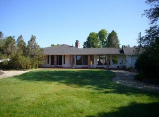 515 Country Club Dr, Santa Rosa, CA 95401