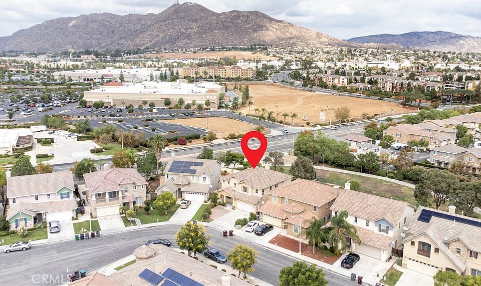 1st image of 22272 Summer Holly Ave