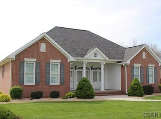 101 Canterbury Way, Johnstown, PA 15904
