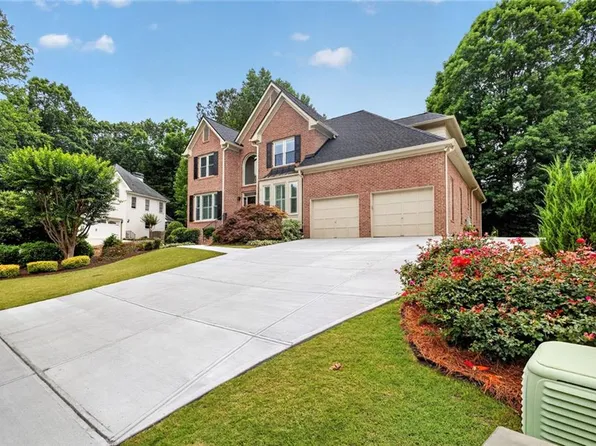 5350 Edgerton Dr, Peachtree Corners, GA 30092