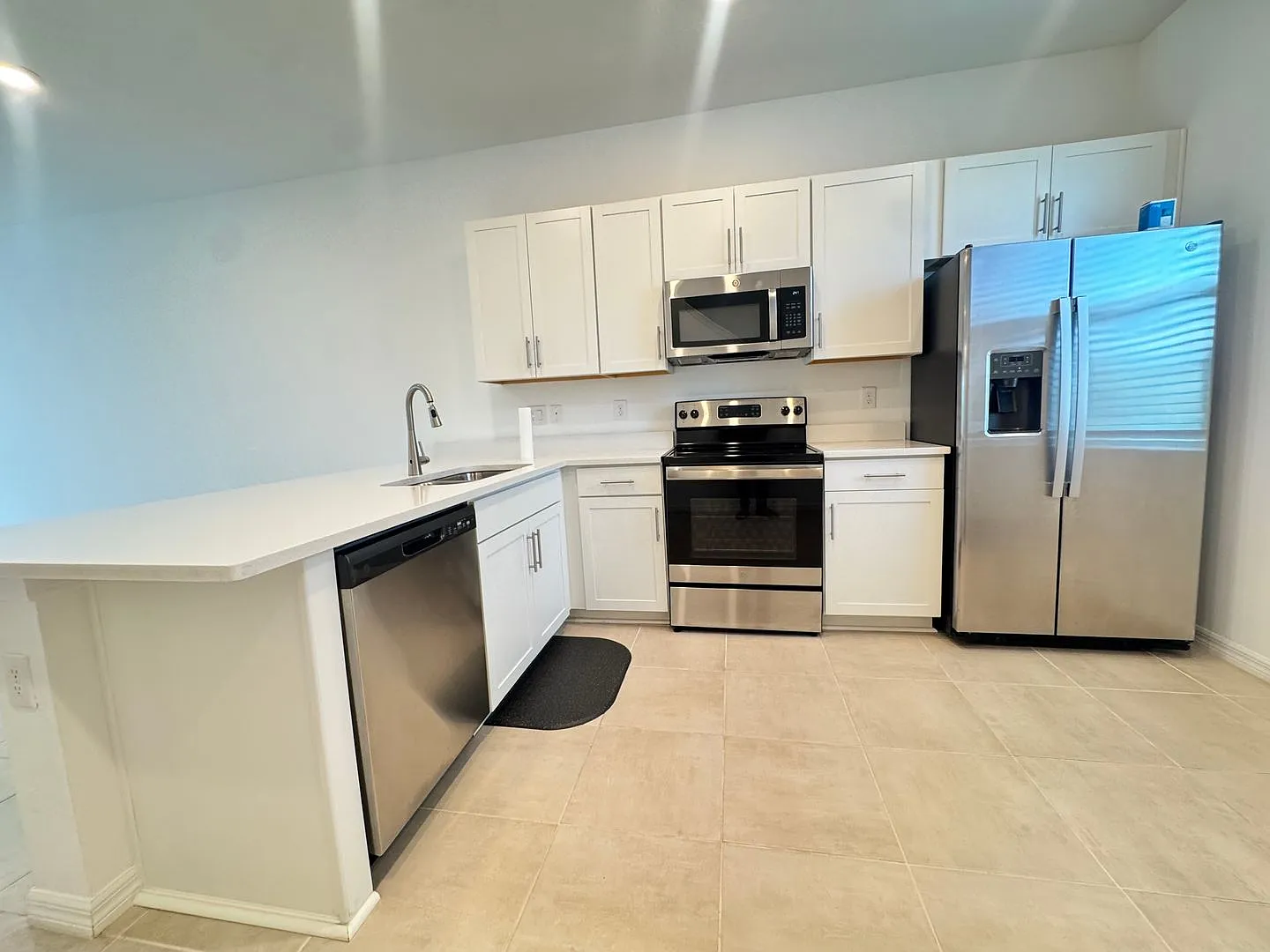 Modern 2-Bedroom, 2.5-Bathroom Townhome in the Skye Ranch Community — Photo 3