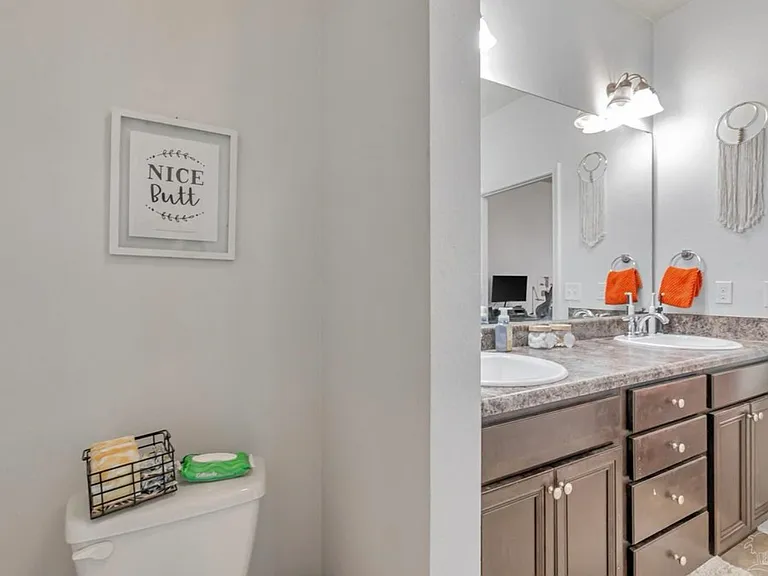 5811 Rustic Ridge Cir — Photo 4