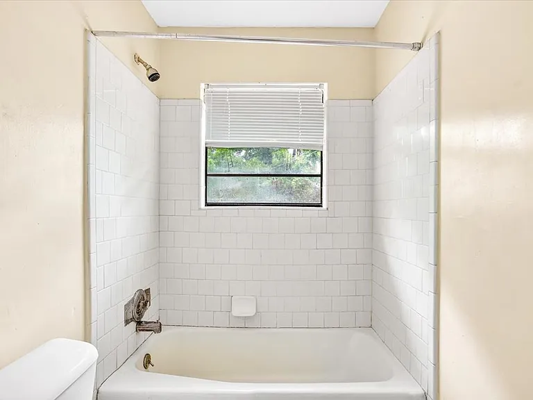 5340 Laroche Ave #4 — Photo 13