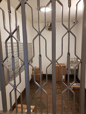 Rented by Smart NY Realty LLC | media 13