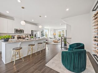 4737 Towne Park Rd, Suitland, MD 20746